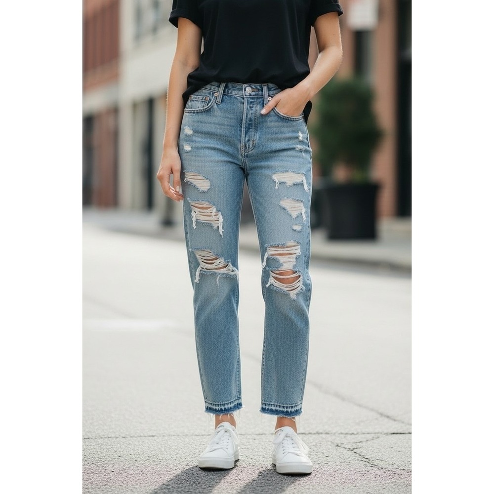Levi's Ribcage Straight Ankle Women 29 Blue Distressed High Rise Jeans